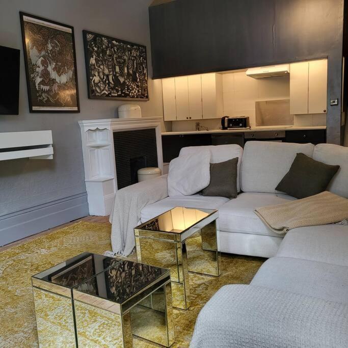 5 Luxury Spacious Loft - Prime Location - Comfortable Bed & Sofa Hove Esterno foto