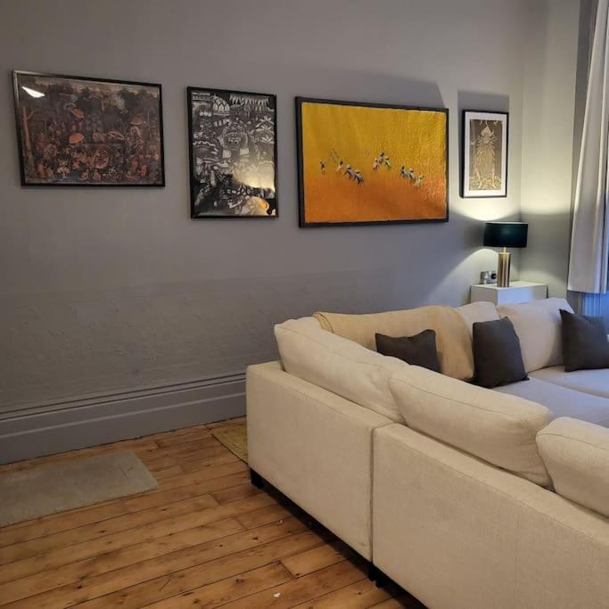5 Luxury Spacious Loft - Prime Location - Comfortable Bed & Sofa Hove Esterno foto