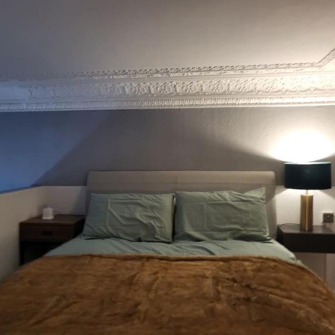5 Luxury Spacious Loft - Prime Location - Comfortable Bed & Sofa Hove Esterno foto