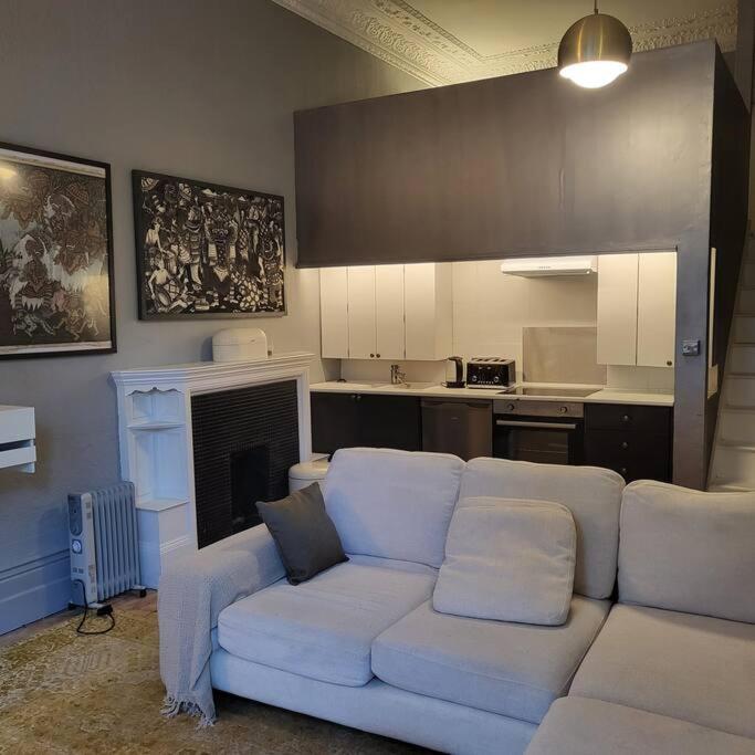 5 Luxury Spacious Loft - Prime Location - Comfortable Bed & Sofa Hove Esterno foto